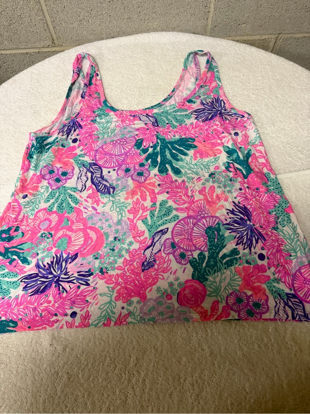 Lily Pulitzer size xl tank top in seaside carnivale print.